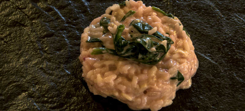 risotto al blu del monviso e barbabietole